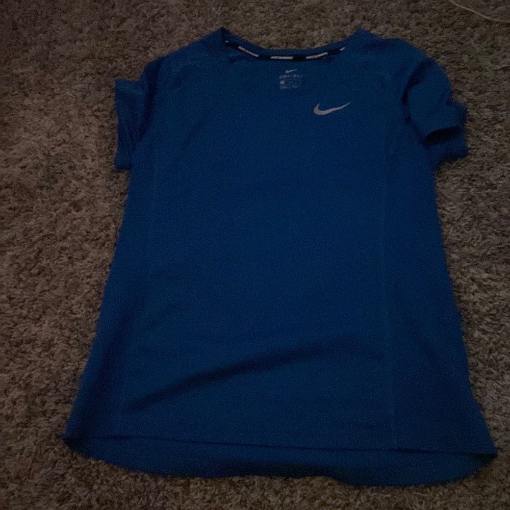 medium dri-fit